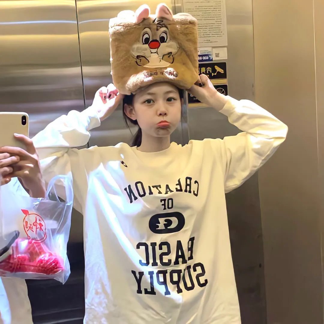 The Seasons 4-李孝利的红毯